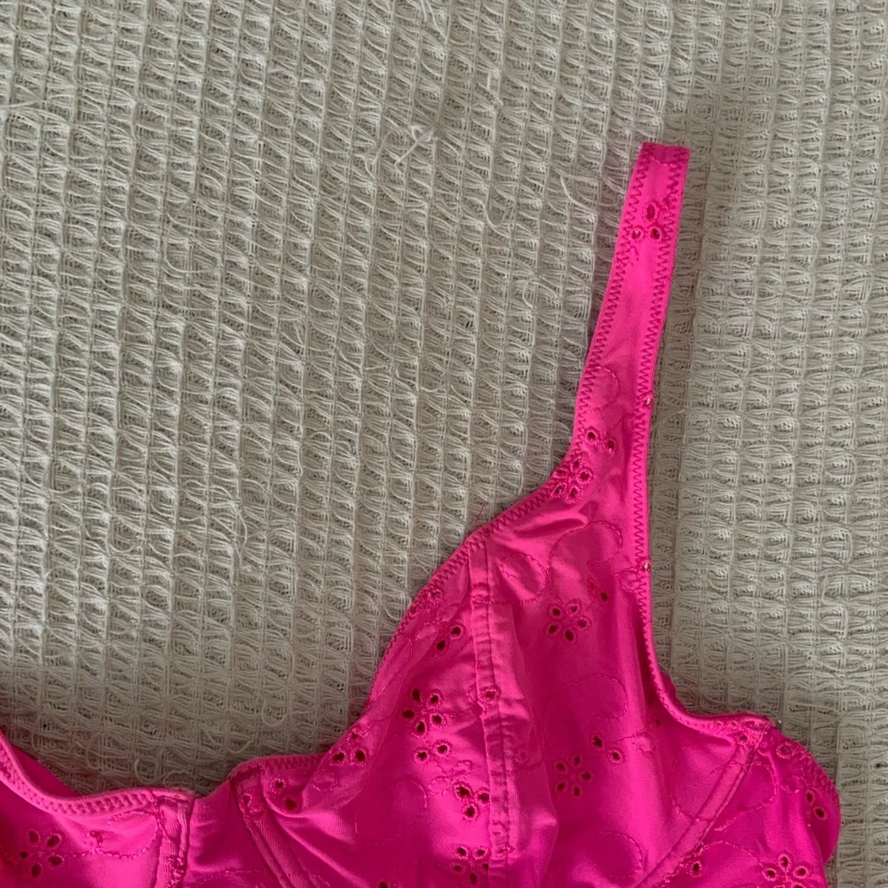Frankie’s Bikinis x Revolve Pink Anna Swim Top Floral